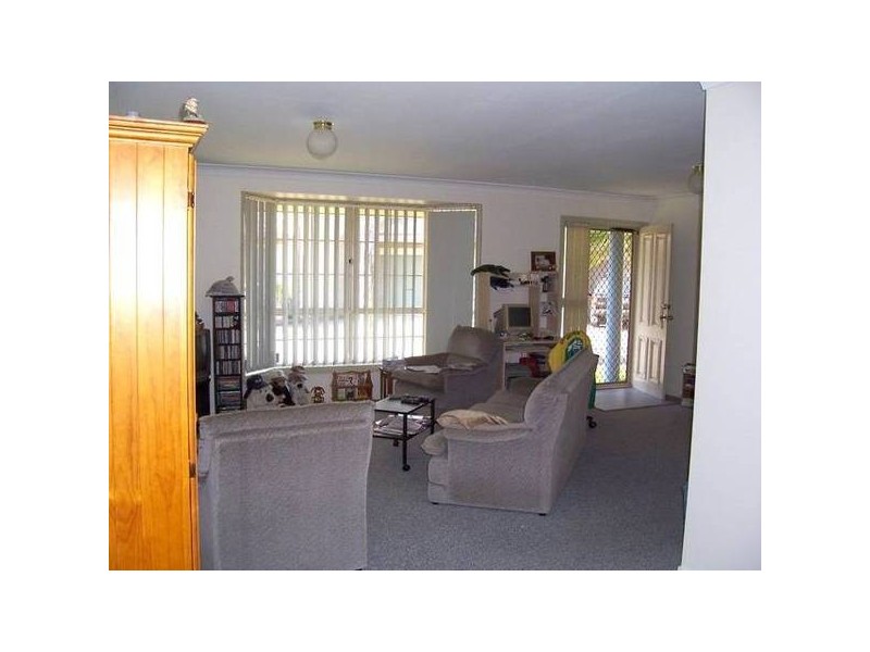 2/25 Haddon Crescent, Marks Point NSW 2280