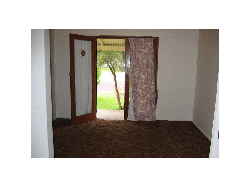 34 Lakeside Drive, Swansea NSW 2281
