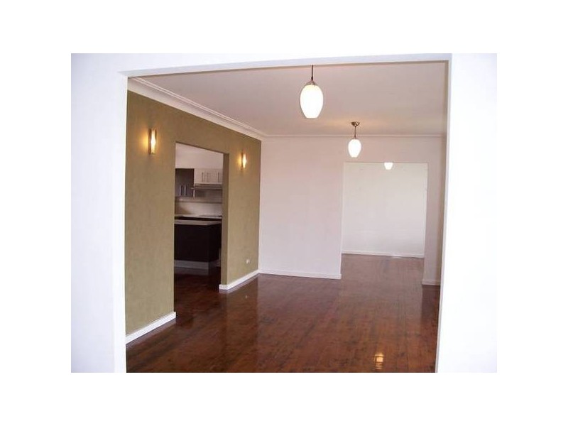 28 Park Avenue, Caves Beach NSW 2281