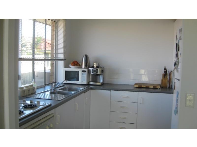 19 Seaspray Close, Caves Beach NSW 2281