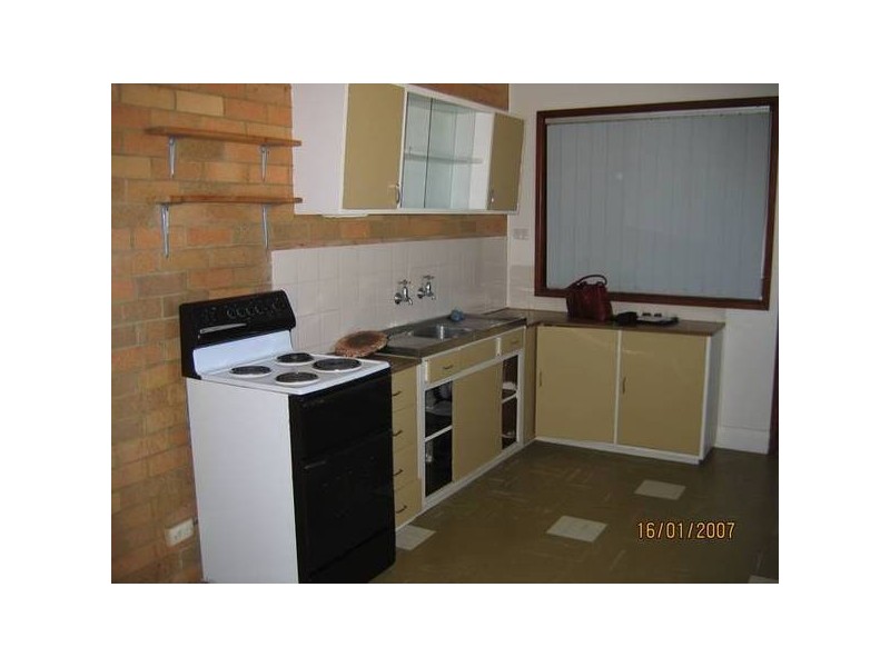 1/7 Middle, Caves Beach NSW 2281