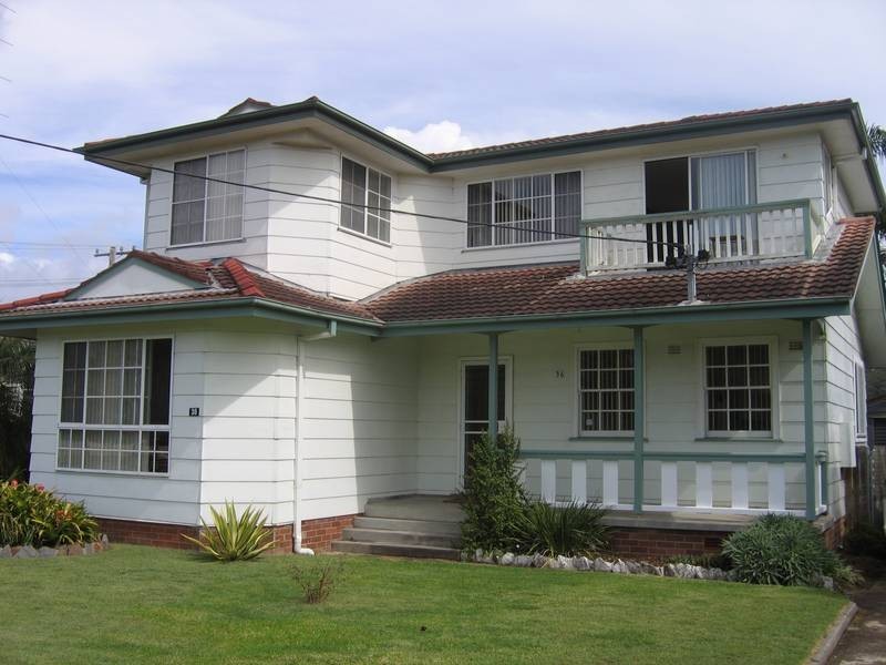 36 Caves Beach Road, Caves Beach NSW 2281