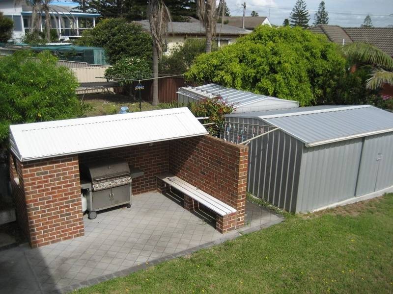 9 Pacific Drive, Swansea Heads NSW 2281