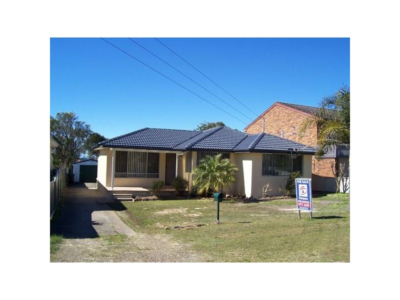 14 Pacific Street, Caves Beach NSW 2281