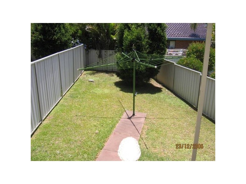 1/6 Cinnibar Close, Caves Beach NSW 2281