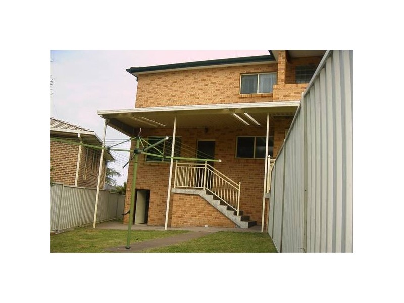 1/6 Cinnibar Close, Caves Beach NSW 2281