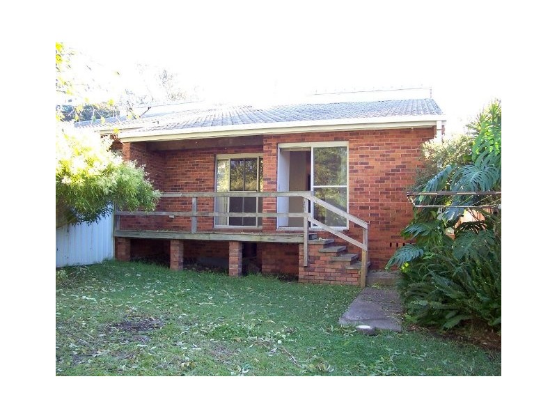 11a Emerald Close, Caves Beach NSW 2281