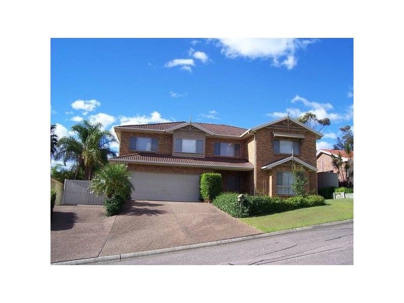 3 Silver Birch Close, Caves Beach NSW 2281