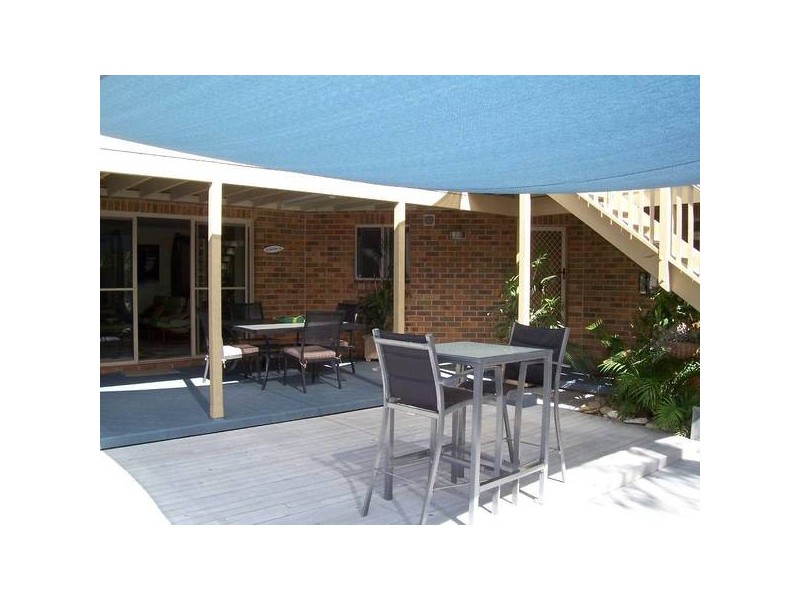 3 Silver Birch Close, Caves Beach NSW 2281