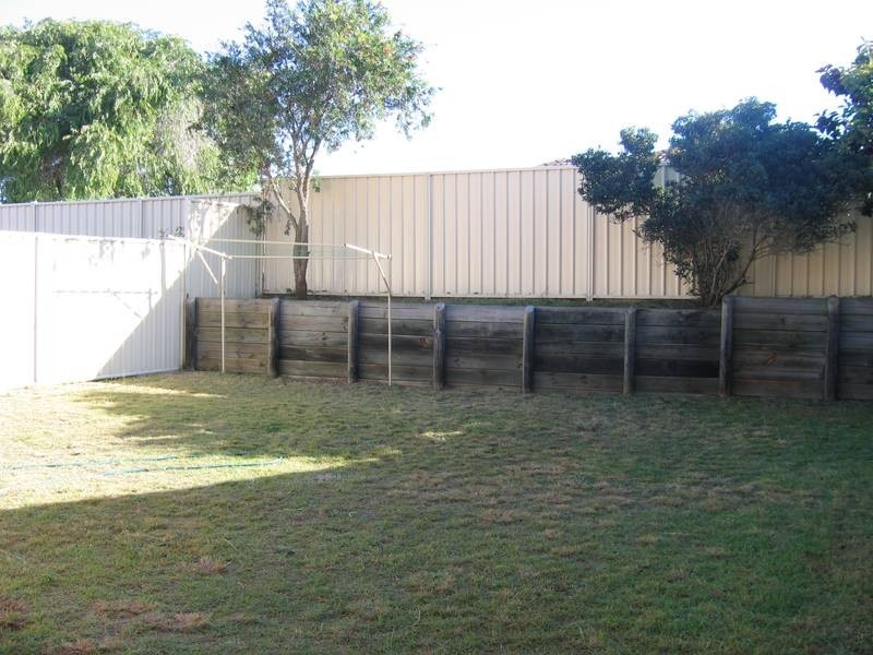 26a Seaspray Close, Caves Beach NSW 2281