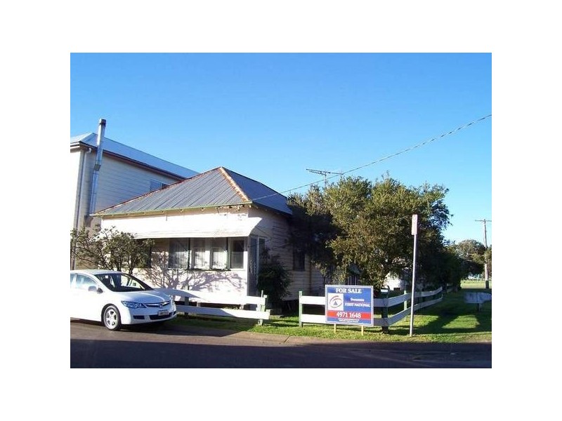 24 Marks Parade, Marks Point NSW 2280