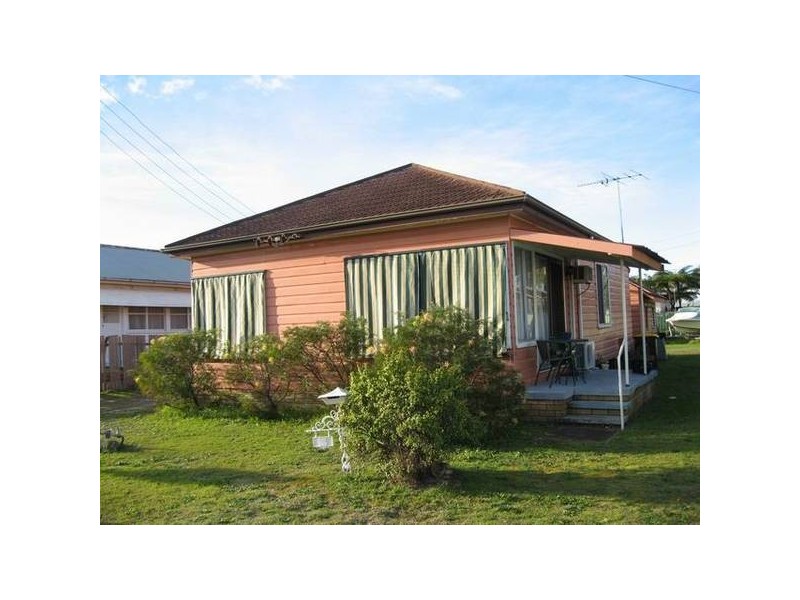 56 Piriwal Street, Pelican NSW 2281