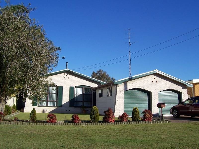 12 Burke Street, Swansea NSW 2281