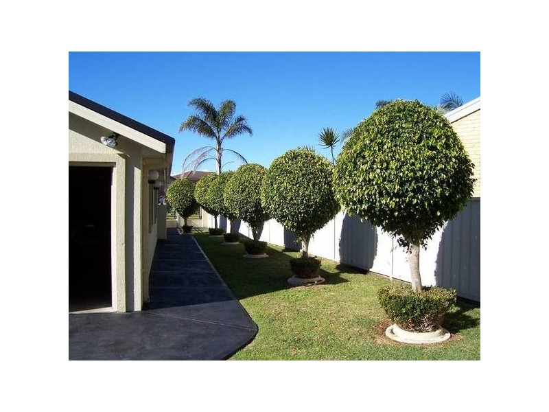 12 Seaspray Close, Caves Beach NSW 2281