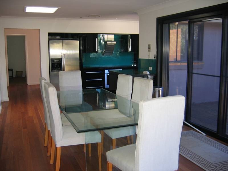 12 Park Avenue, Caves Beach NSW 2281