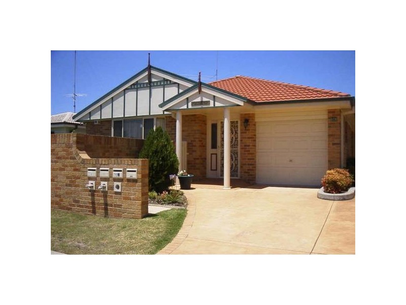 1/24 Lake Road, Swansea NSW 2281