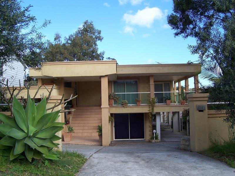 15 Central Avenue, Nords Wharf NSW 2281