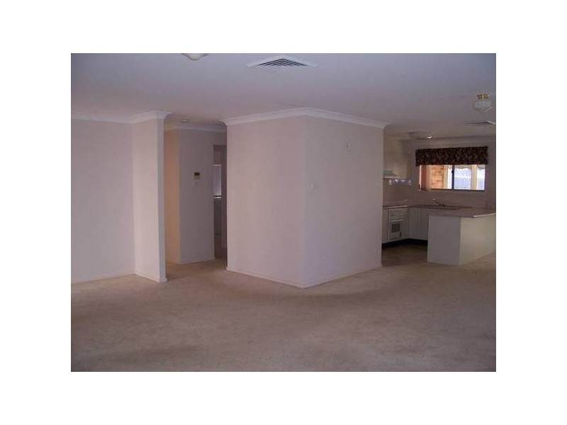 7 Tasman Court, Caves Beach NSW 2281