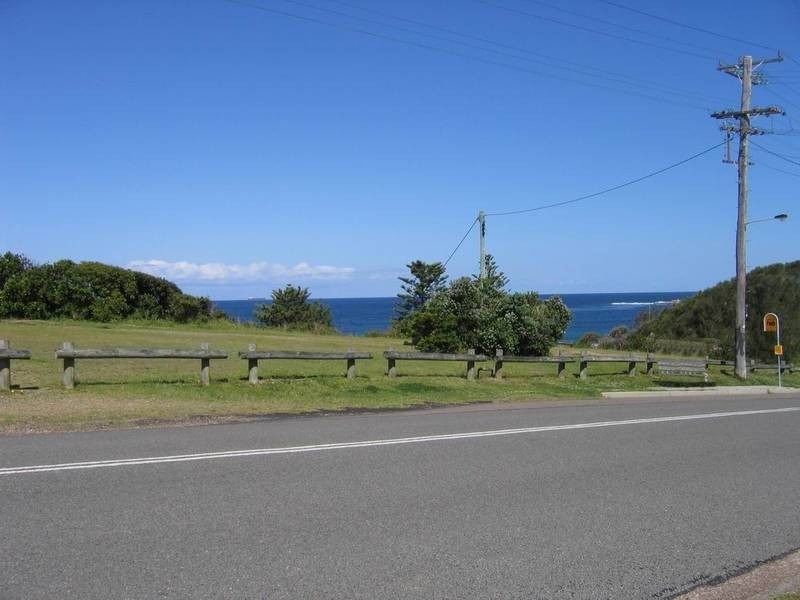 126 Caves Beach, Caves Beach NSW 2281