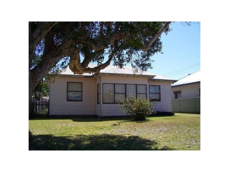 35 Boikon Street, Blacksmiths NSW 2281