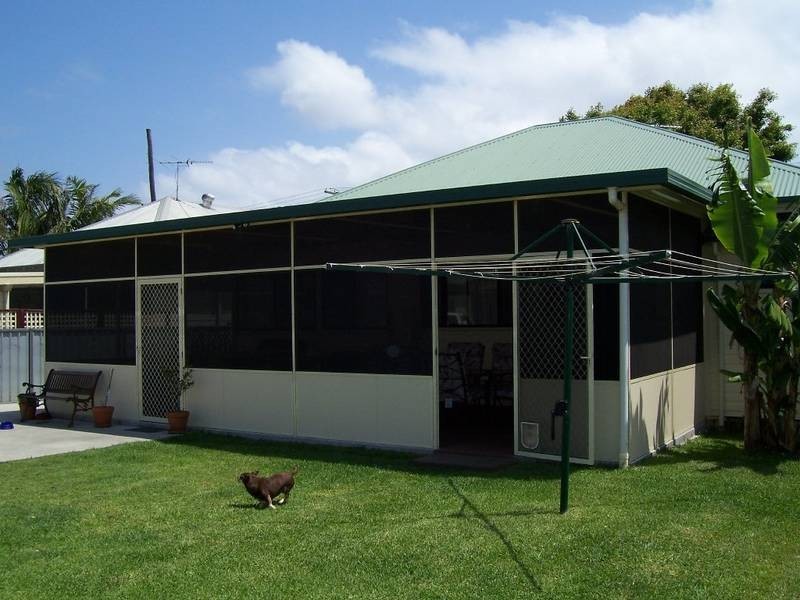Blacksmiths NSW 2281