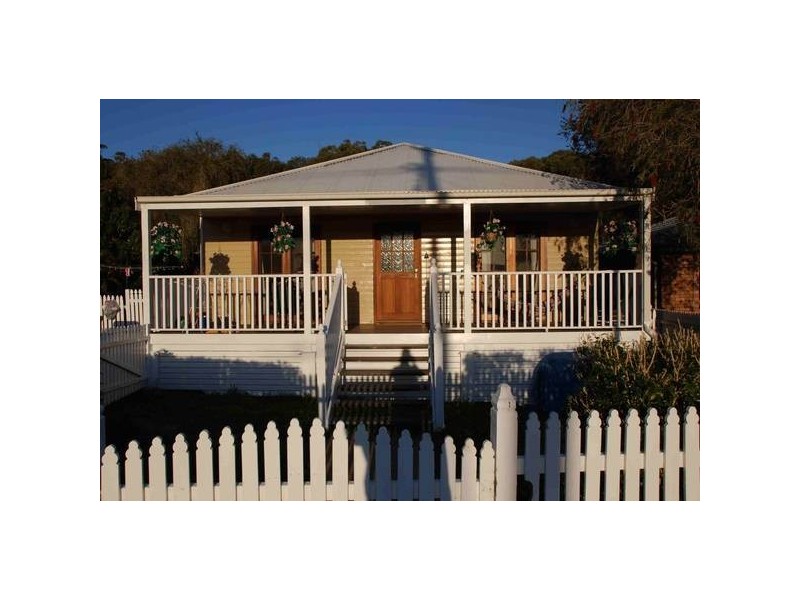 101 Government Road, Nords Wharf NSW 2281