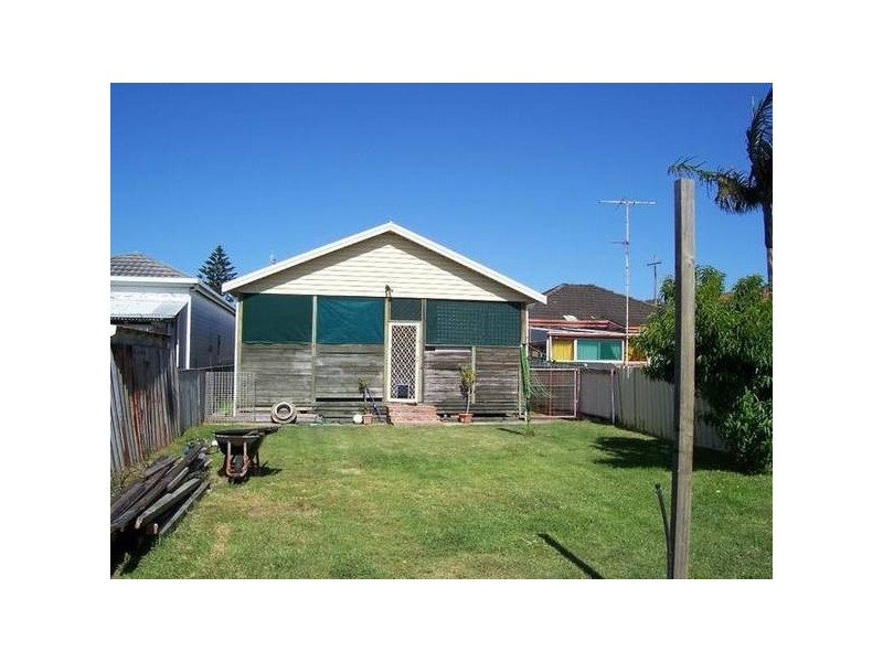7 Park Street, Swansea NSW 2281