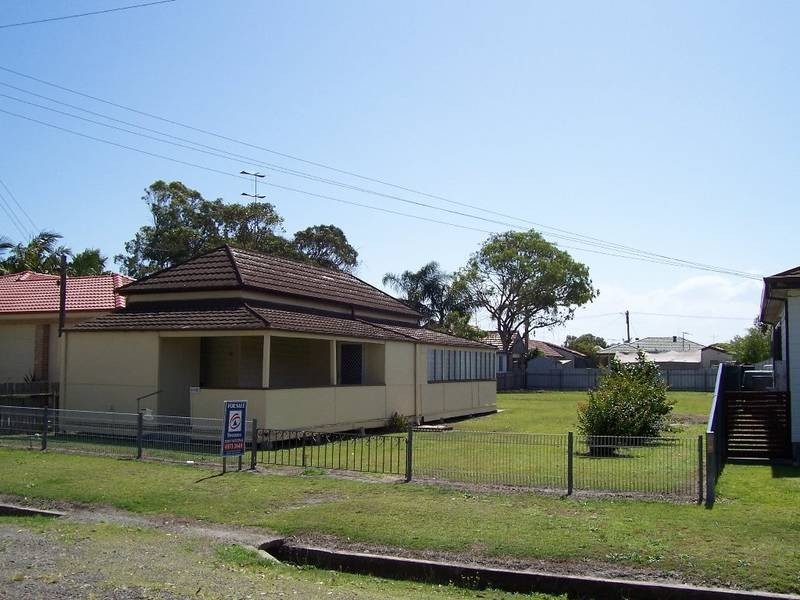 11 Macquarie Street, Swansea NSW 2281