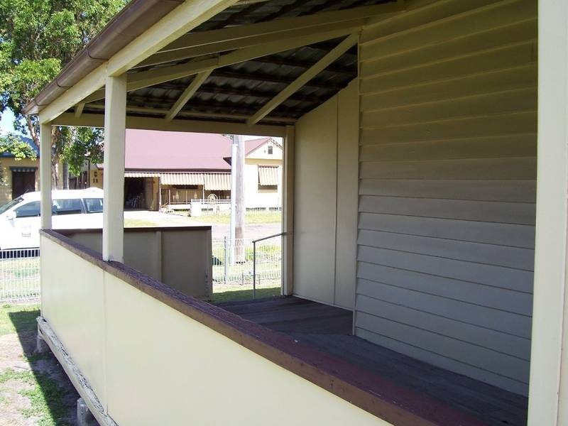 11 Macquarie Street, Swansea NSW 2281