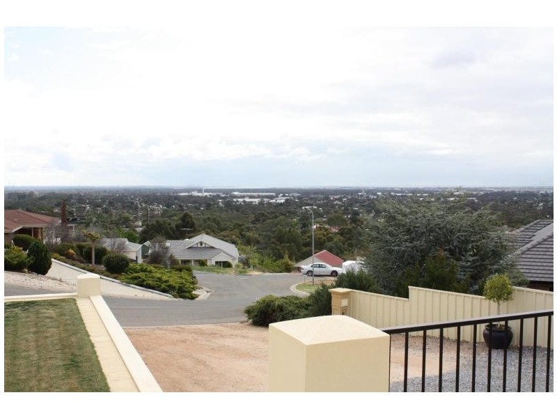 6 Prasad Court, Hillbank SA 5112