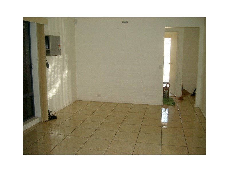 1 James Court, Parafield Gardens SA 5107