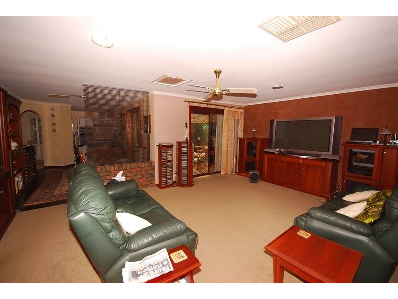 44 Marian Crescent, Hillbank SA 5112