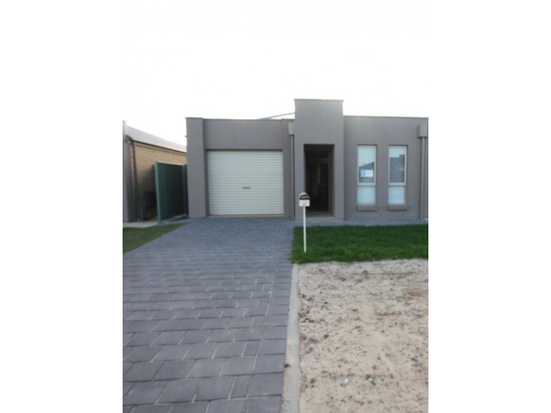 37 Tatura Road, Munno Para West SA 5115