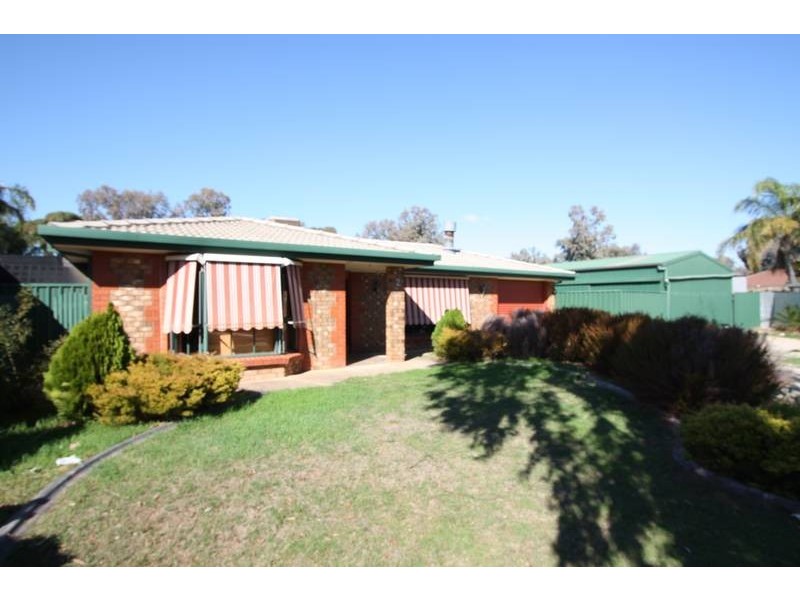 2 Caulfield Crescent, Paralowie SA 5108