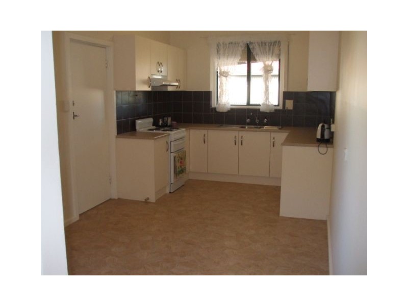 16 Afford Street, Elizabeth Grove SA 5112