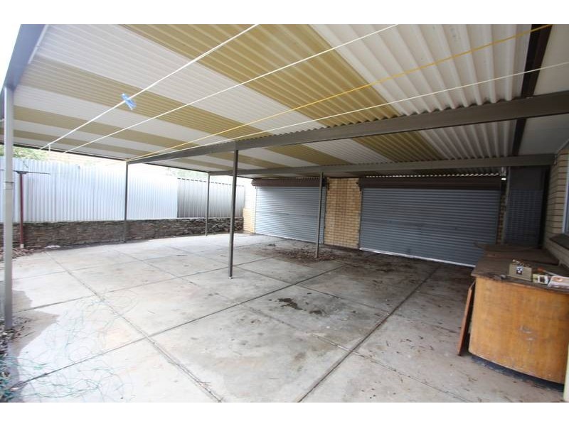 31 Francis Crescent, Salisbury Heights SA 5109