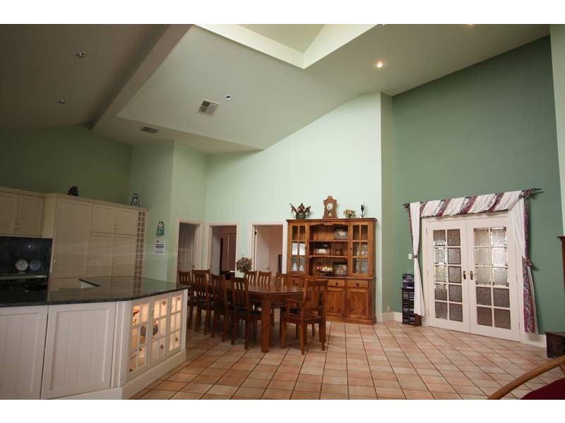 18 Oradala Court, Salisbury Heights SA 5109