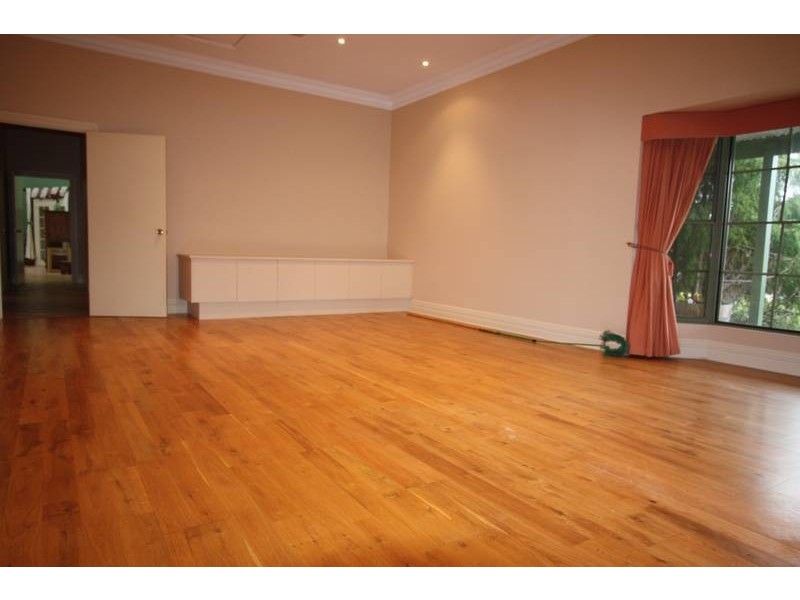 18 Oradala Court, Salisbury Heights SA 5109