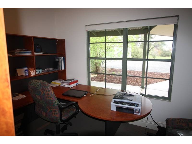 18 Oradala Court, Salisbury Heights SA 5109