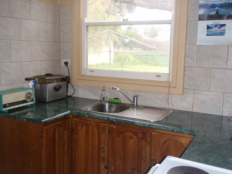 11 Whitford Road, Elizabeth South SA 5112