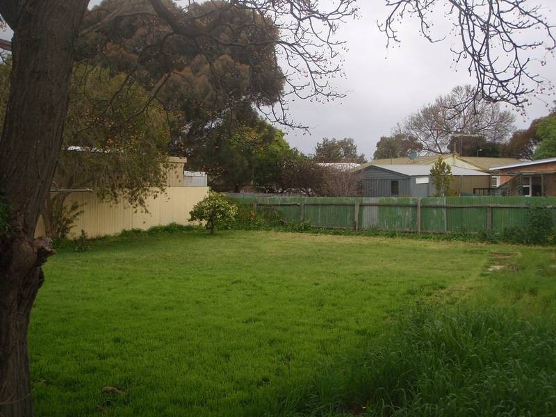 11 Whitford Road, Elizabeth South SA 5112