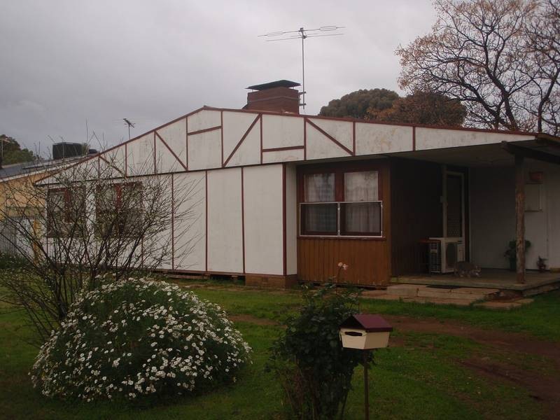 11 Whitford Road, Elizabeth South SA 5112