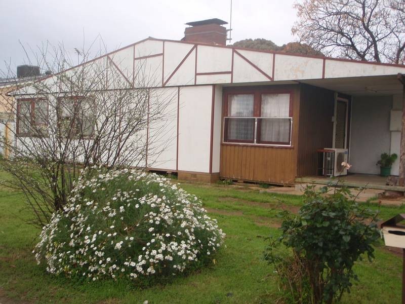 11 Whitford Road, Elizabeth South SA 5112