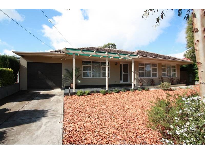 30 Carol Drive, Para Hills SA 5096