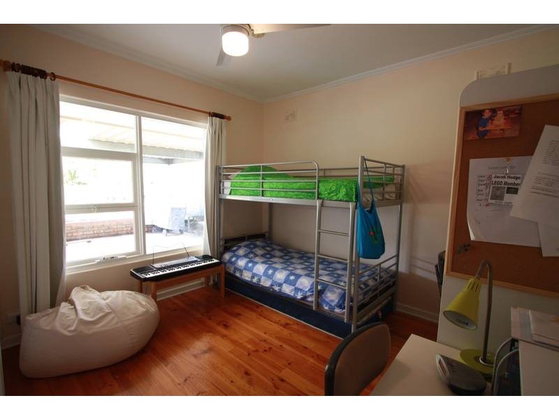 30 Carol Drive, Para Hills SA 5096