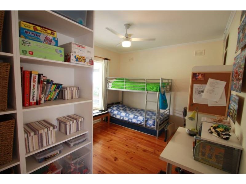 30 Carol Drive, Para Hills SA 5096