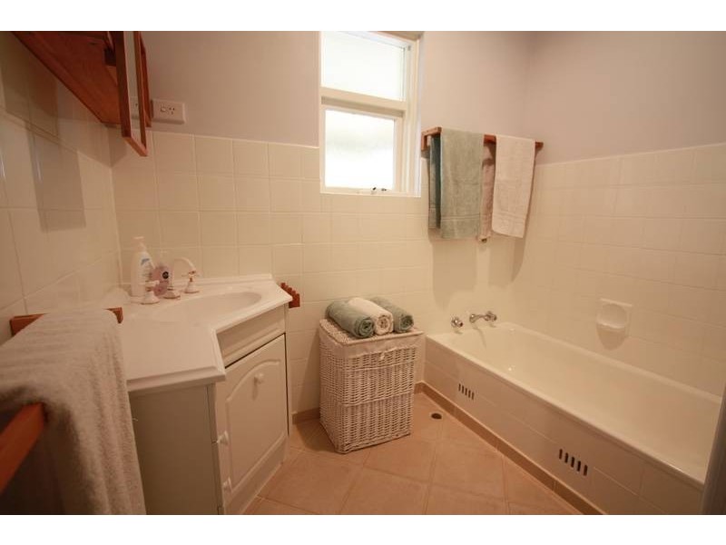 30 Carol Drive, Para Hills SA 5096