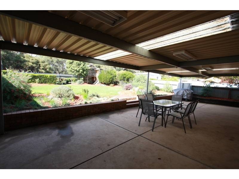 30 Carol Drive, Para Hills SA 5096