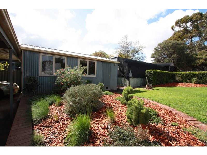 30 Carol Drive, Para Hills SA 5096