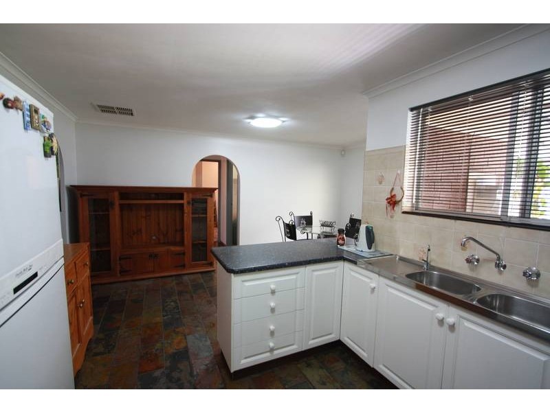 30 Banksia Crescent, Parafield Gardens SA 5107
